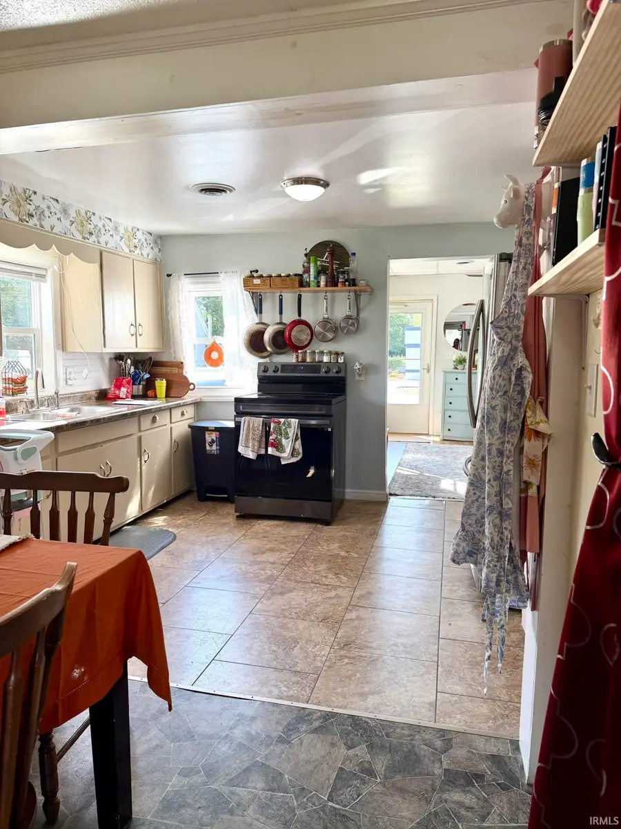 936 W Water Street, Portland, IN 47371 - Image #3