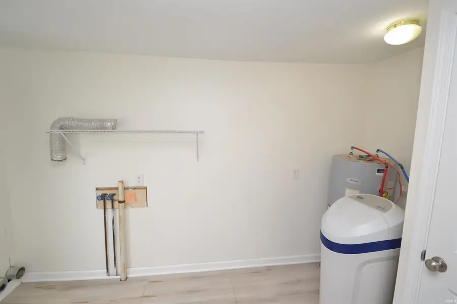 7786 E State Road 28 Road, Elwood, IN 46036 - Image #3