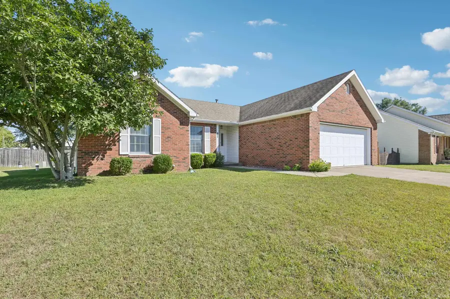 106 Bluebird Lane, Sulphur Springs, IN 47388 - Image #2