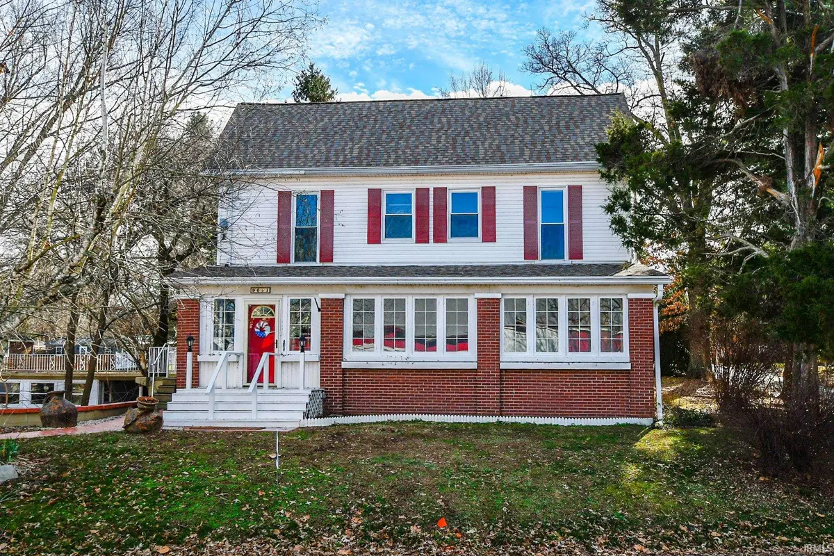 9051 Middle Mount Vernon Road, Mount Vernon, IN 47620 - Image #1