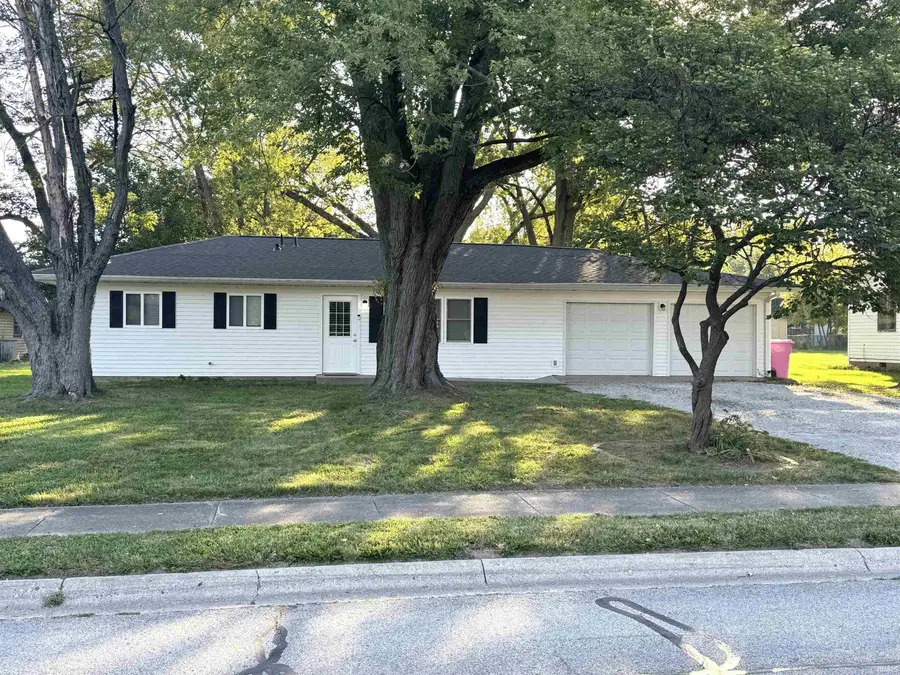 320 N Englewood Drive, Crawfordsville, IN 47933 - Image #3