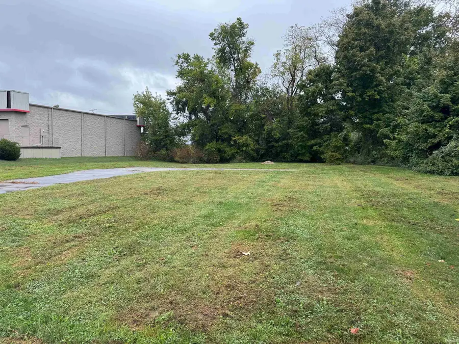 1608 Central Avenue, Bedford, IN 47421 - Image #3