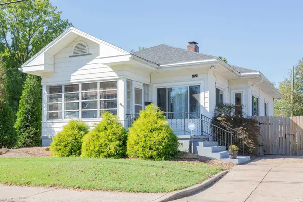 117 S Boeke Road, Evansville, IN 47714