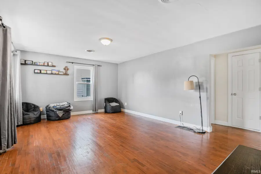 1061 N Main Street, Tipton, IN 46072 - Image #2