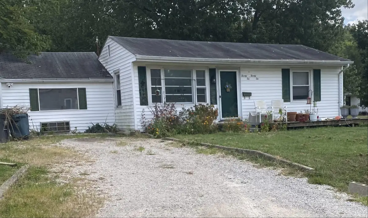 2222 S Walnut Lane, Evansville, IN 47714 - Image #1