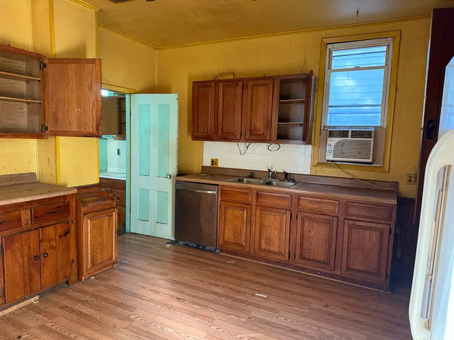 916 Edgar Street, Evansville, IN 47710 - Image #2