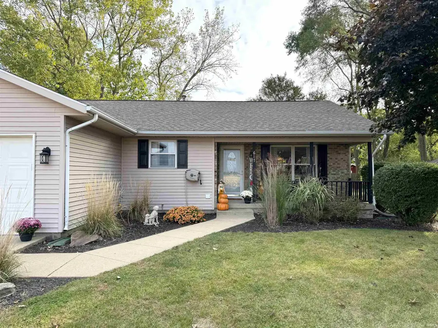 617 S Gregory Lane, Otterbein, IN 47970 - Image #2