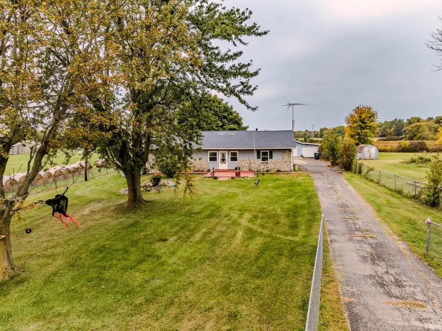 134 N 1200 West, Parker City, IN 47368 - Image #3