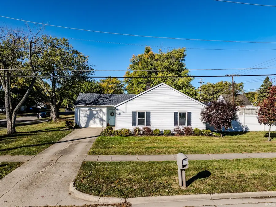2701 N Oakwood Avenue, Muncie, IN 47304 - Image #2