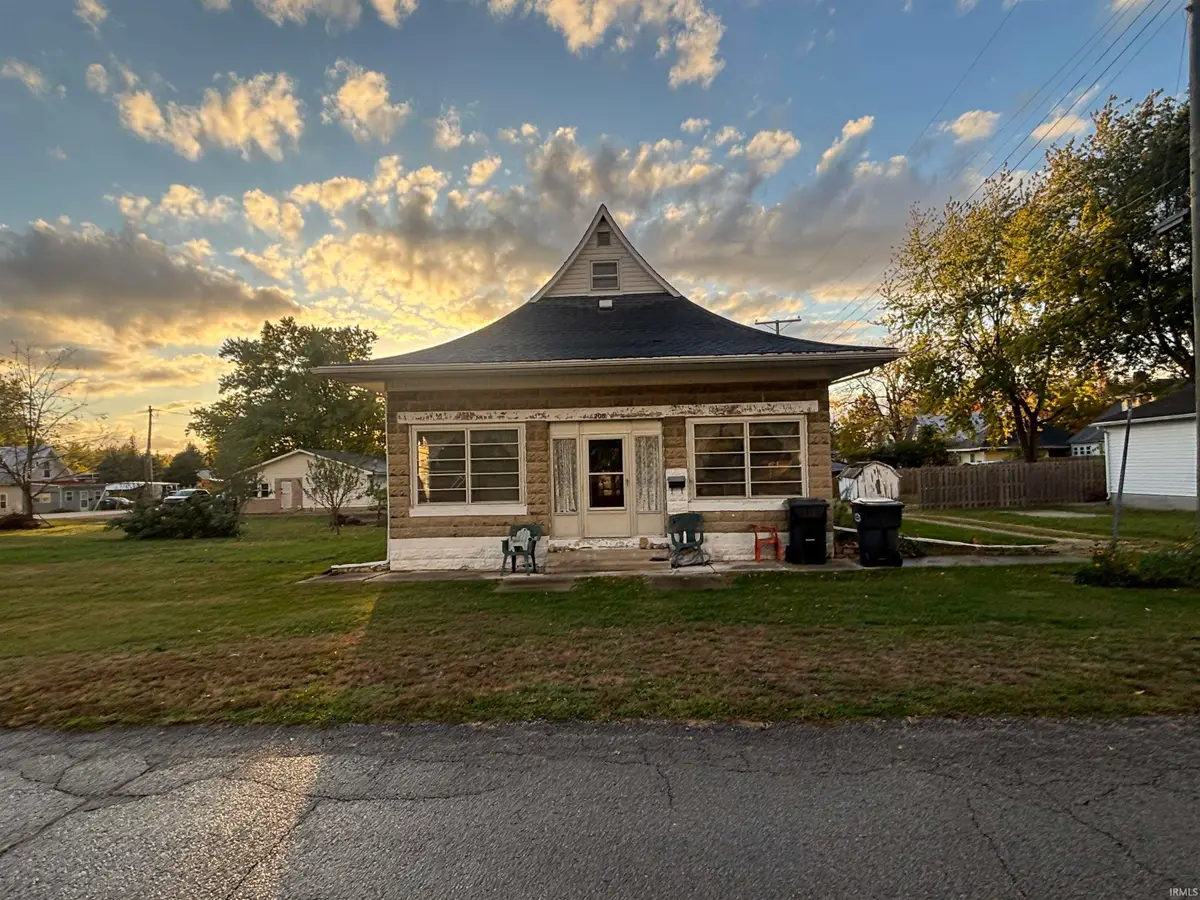 208 S Portland Street, Ridgeville, IN 47380 - #1