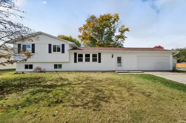 1403 Cantondale Lane, Mishawaka, IN 46544