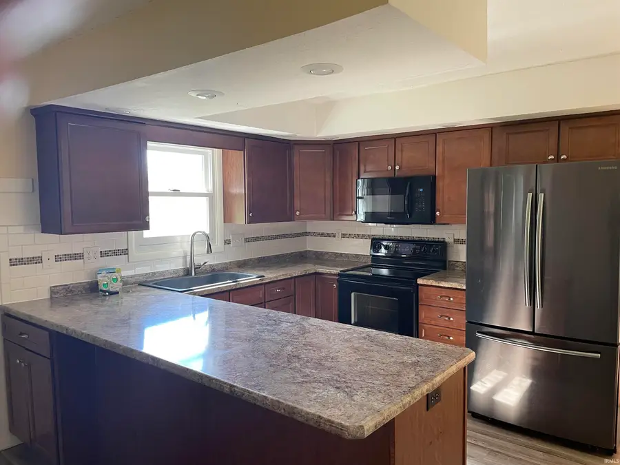 2117 W Sacramento Drive, Muncie, IN 47303 - Image #3