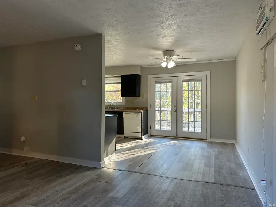 131 E Cooper Court, Ellettsville, IN 47429 - Image #3