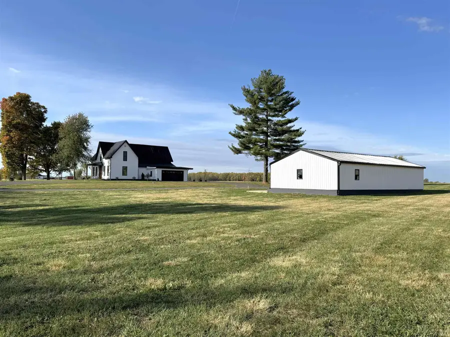 8061 S State Road 47, Crawfordsville, IN 47933 - Image #2
