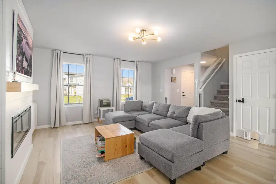 1734 Stoneham Drive, Mishawaka, IN 46544 - Image #3