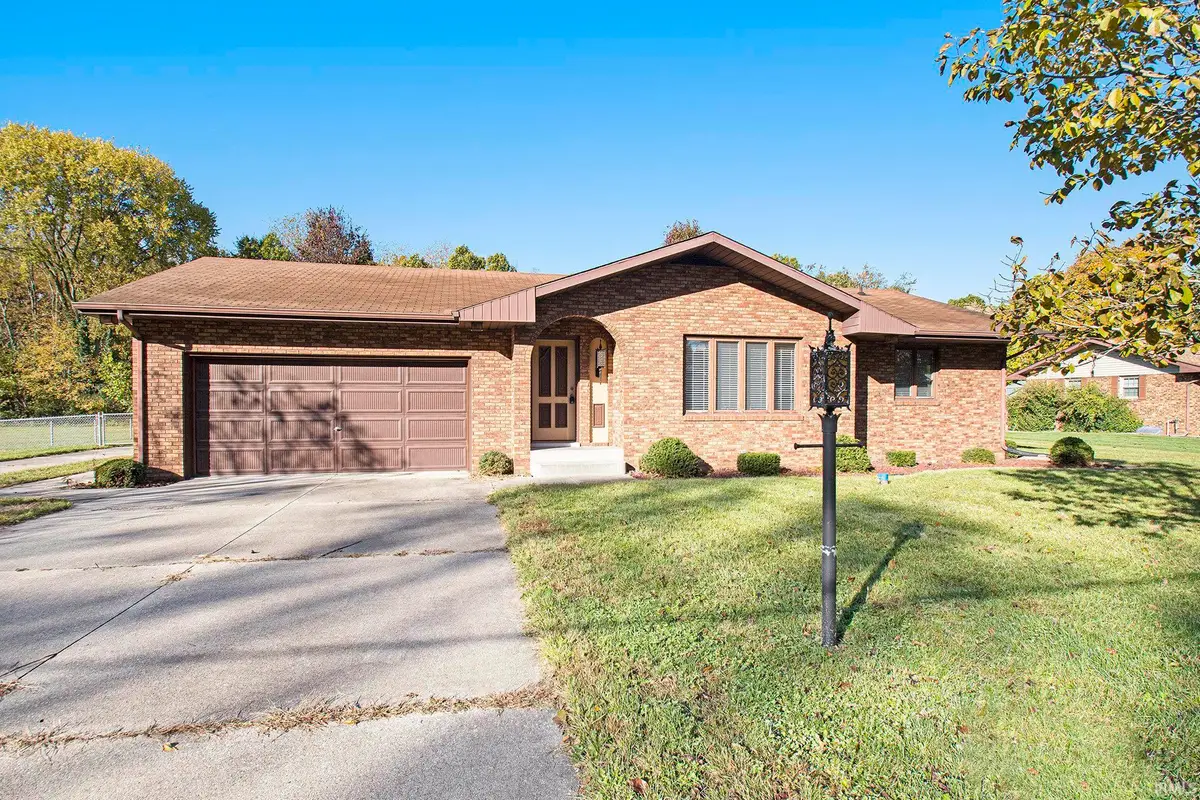 55795 Cedar Road, Mishawaka, IN 46545 - Image #1