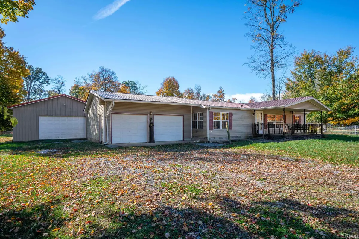 411 W Shoshoni Trail, New Castle, IN 47362 - Image #1