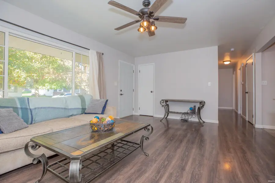 1316 Elk Street, Mount Vernon, IN 47620 - Image #3