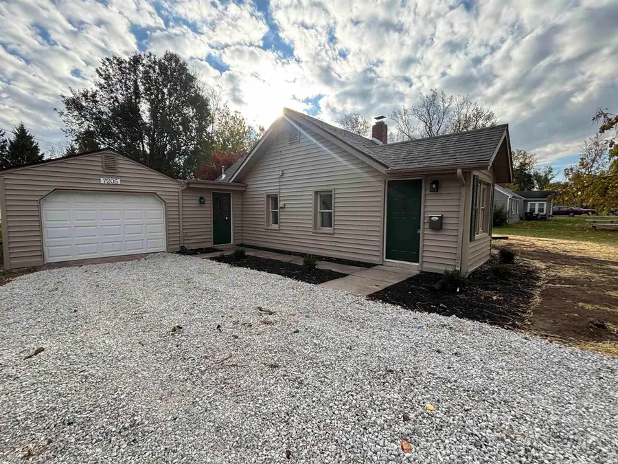 7205 Beaty Avenue, Fort Wayne, IN 46809 - Image #3