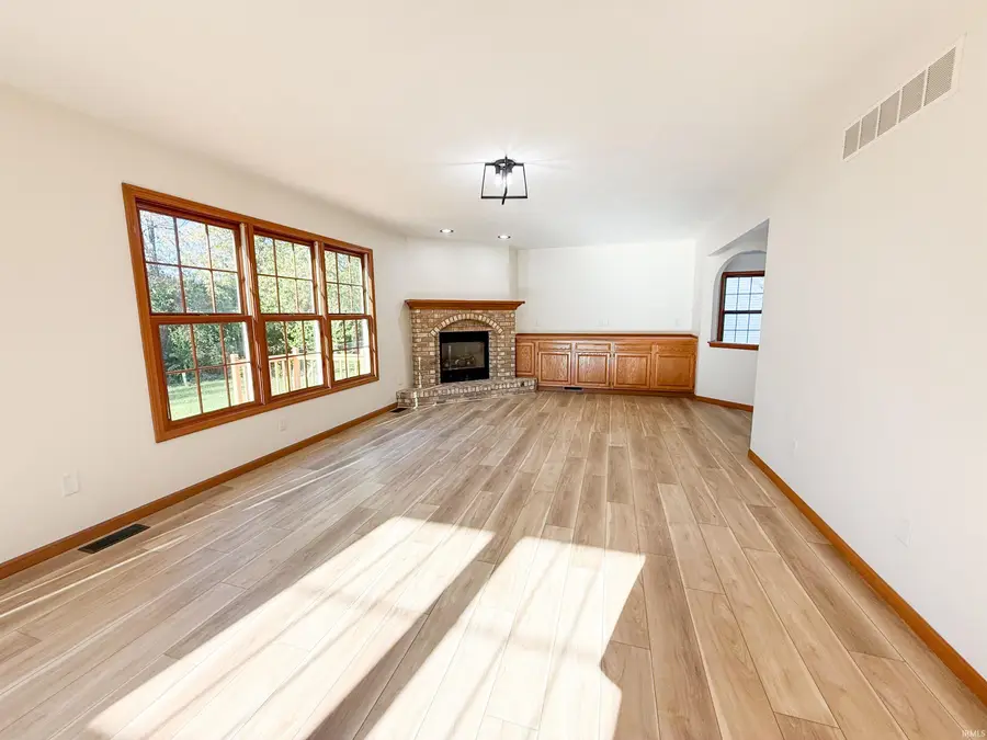 1815 Bennington Drive, Mishawaka, IN 46544 - Image #3