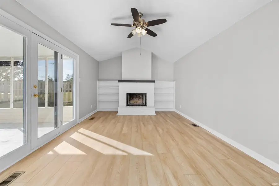 805 Wolverton Drive, Fort Wayne, IN 46825 - Image #2