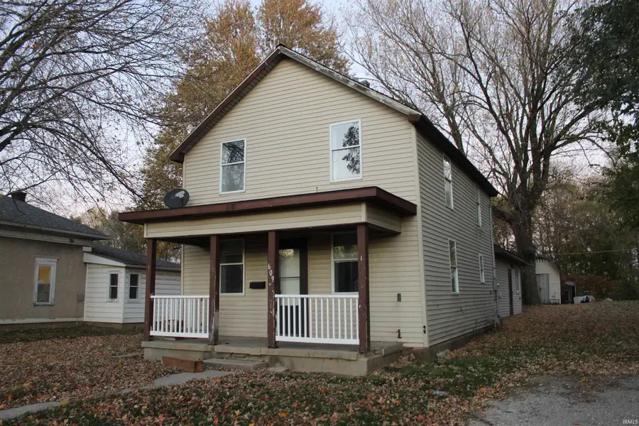 609 Van Scoyoc St, Avilla, IN 46710 - Image #2