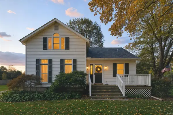 64350 Oak Road, South Bend, IN 46614