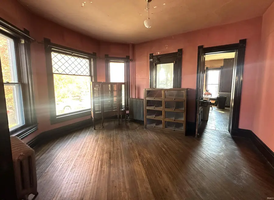 403 W Kirkwood Avenue, Bloomington, IN 47404 - Image #3