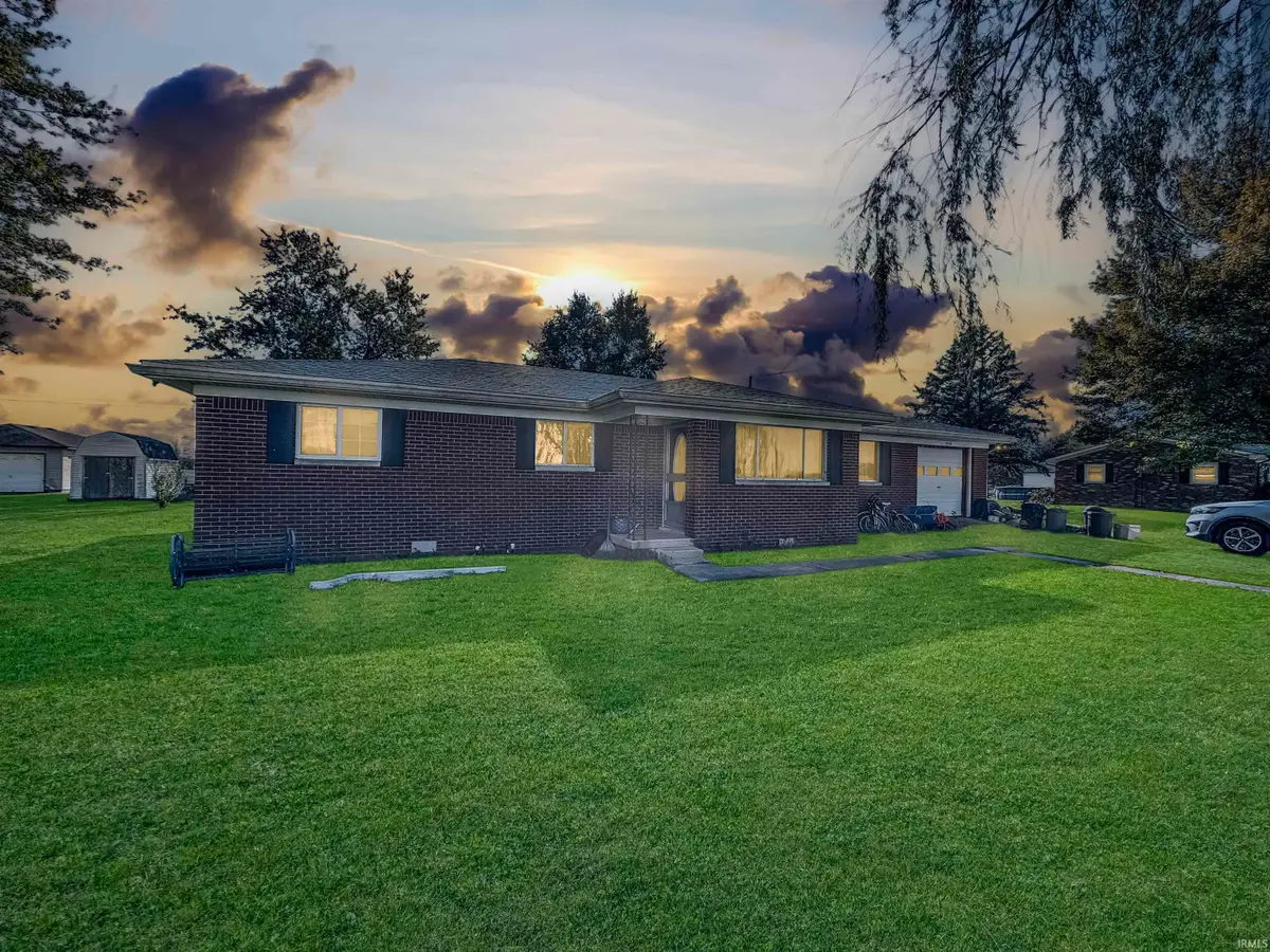 759 E 450 S, Shelbyville, IN 46176 - Image #1