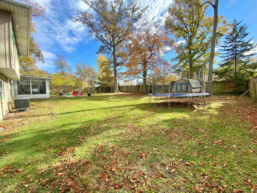 406 E Jackson Street, Farmland, IN 47340 - Image #3