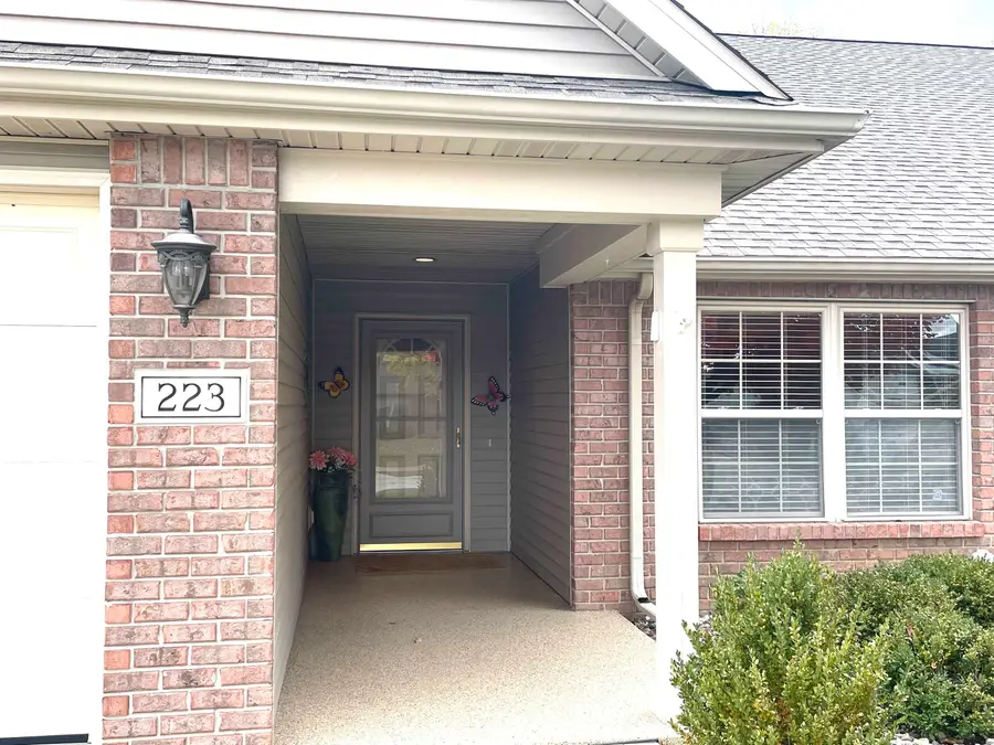 223 Coronet Street, Angola, IN 46703 - Image #2