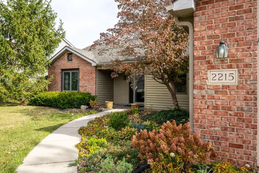 2215 Blue Harbor Drive, Fort Wayne, IN 46804 - Image #2