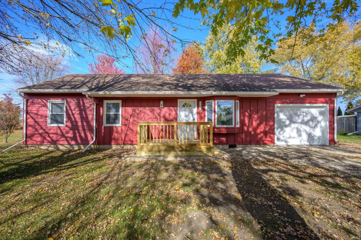 205 New York Street, Farmland, IN 47340 - Image #1