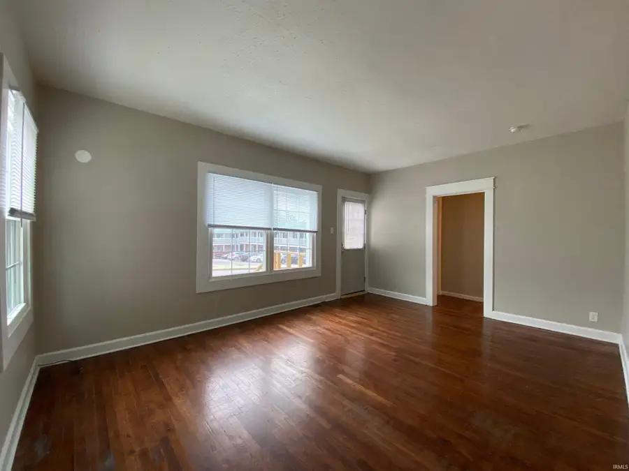 811 N Grant Street, Bloomington, IN 47408 - Image #2