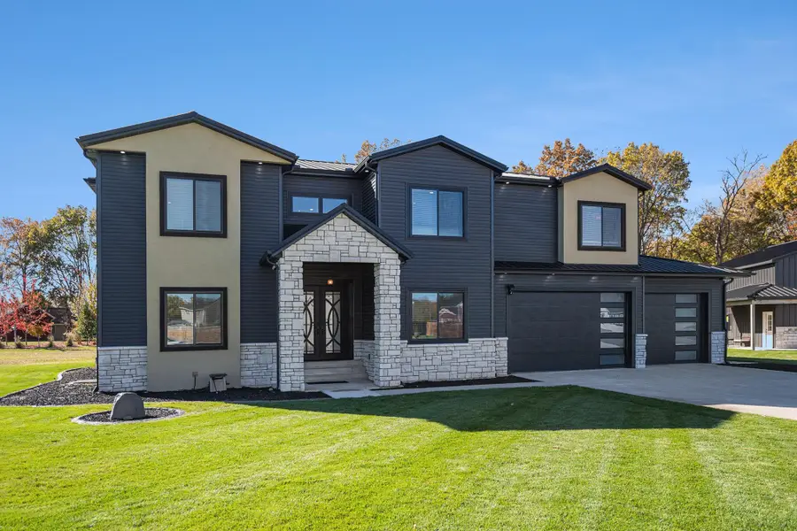 30474 Jaxon Drive, Elkhart, IN 46517 - Image #2