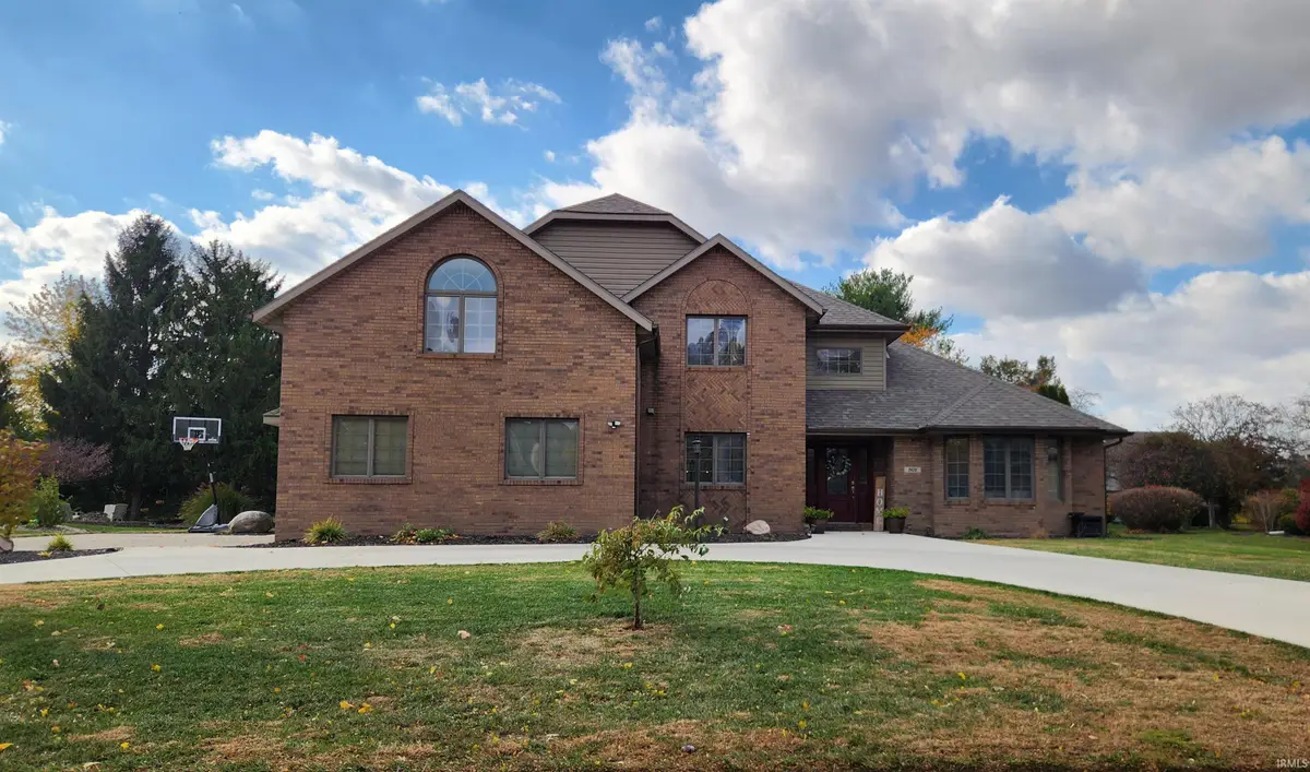 501 S Riviera Lane, Yorktown, IN 47396 - Image #1
