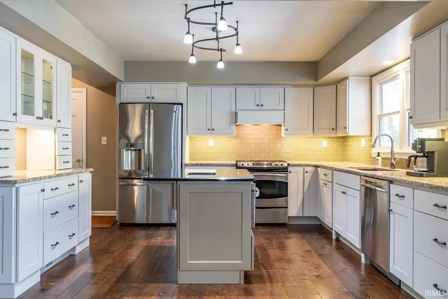 409 E Woodridge Drive, Bloomington, IN 47408 - Image #2