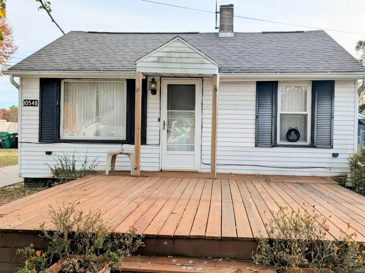 10548 Fairview Avenue, Osceola, IN 46561 - Image #1