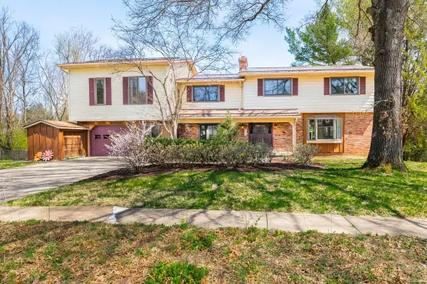 2131 E Meadow Bluff Court, Bloomington, IN 47401