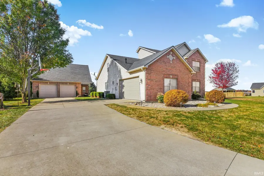 1076 S 400 W, Tipton, IN 46072 - Image #2