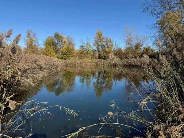 12832 N Co-op Road, Oaktown, IN 47561