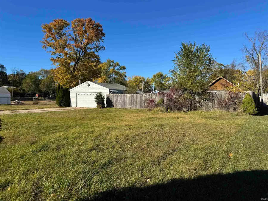 5217 W Colfax Avenue, South Bend, IN 46619 - Image #3