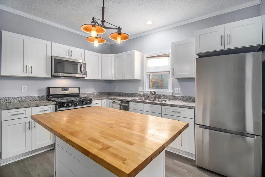 1014 S Main Street, Mishawaka, IN 46544 - Image #3