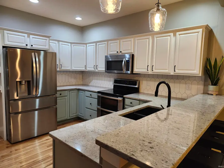 15430 Shakespeare Drive, Evansville, IN 47725 - Image #3