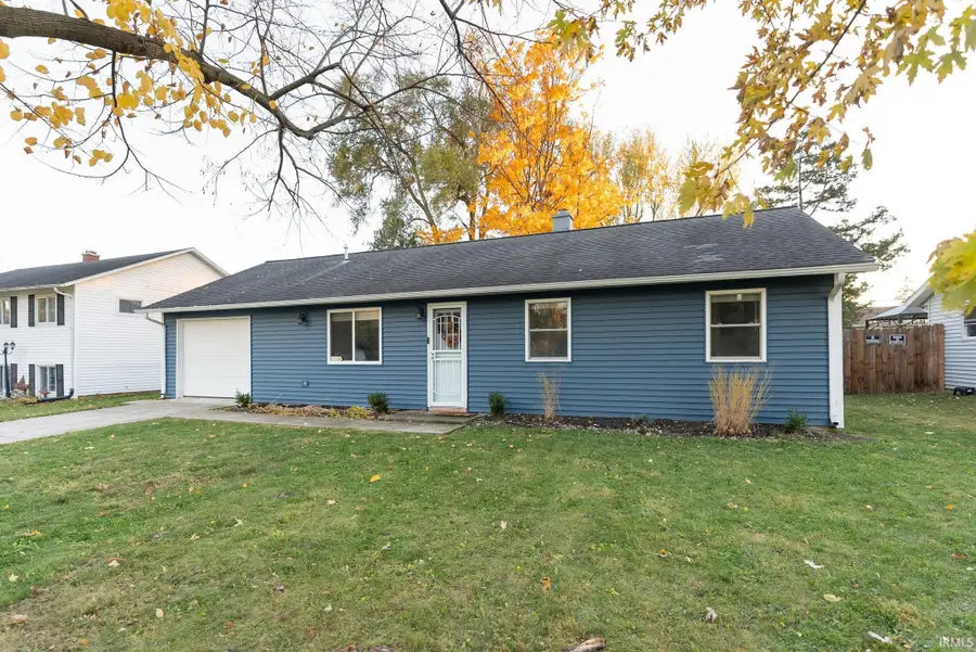 1356 Melbourne Drive, New Haven, IN 46774 - Image #2