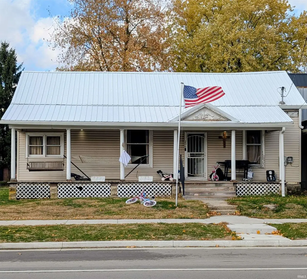 206 E Us Highway 40, Lewisville, IN 47352 - Image #1