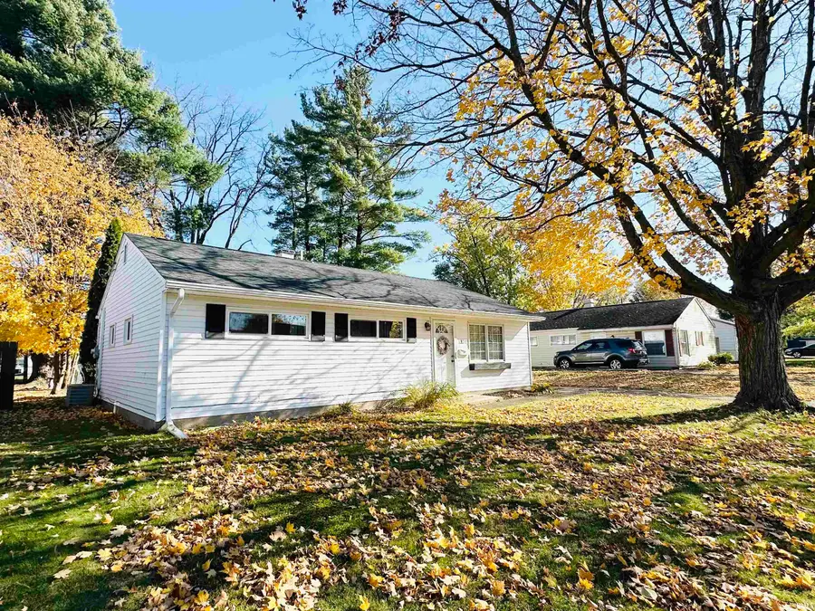 4120 Woodvale Drive, South Bend, IN 46614 - Image #3