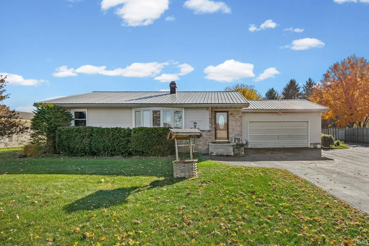 352 E County Road 200 N, Logansport, IN 46947 - Image #1