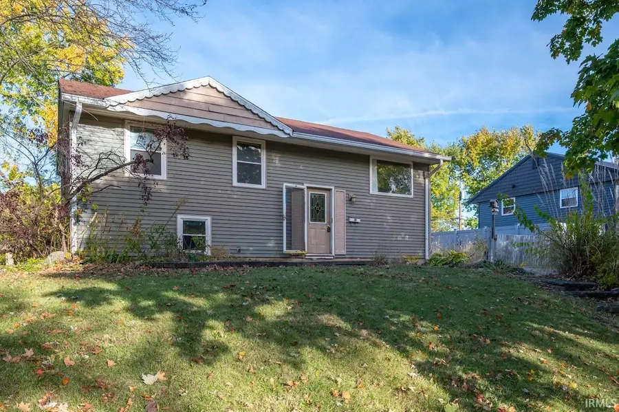 614 Seminole Lane, Wabash, IN 46992 - Image #2