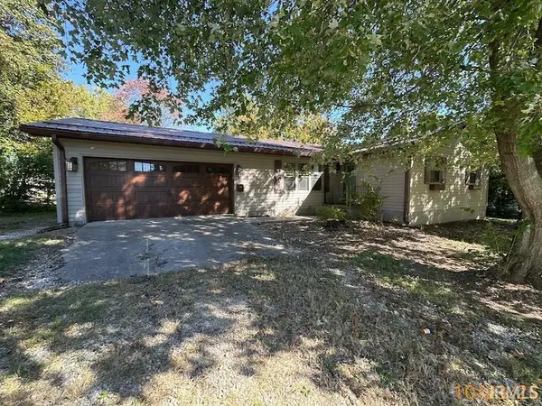 602 S 10th Street, Petersburg, IN 47567